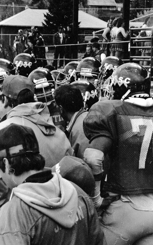 1985 Homecoming, Football Sideline 06