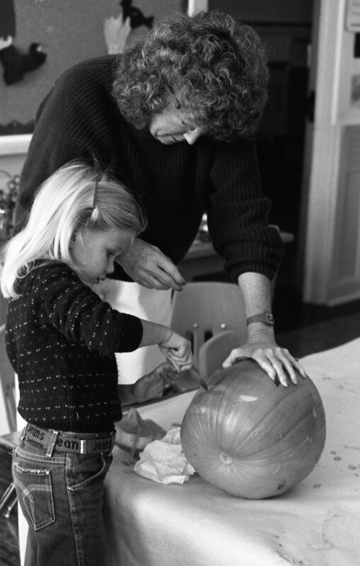 1985 Ackerman Elementary School, Pumpkins 29