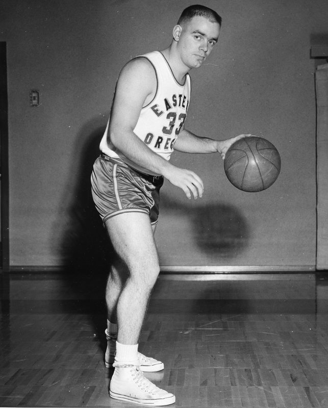 1961 Basketball Player 8