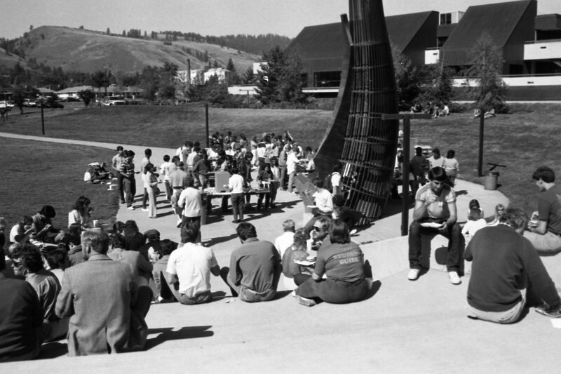 1986 Orientation, BBQ 29