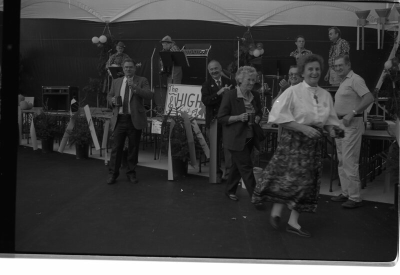 1989 Homecoming Officials 04