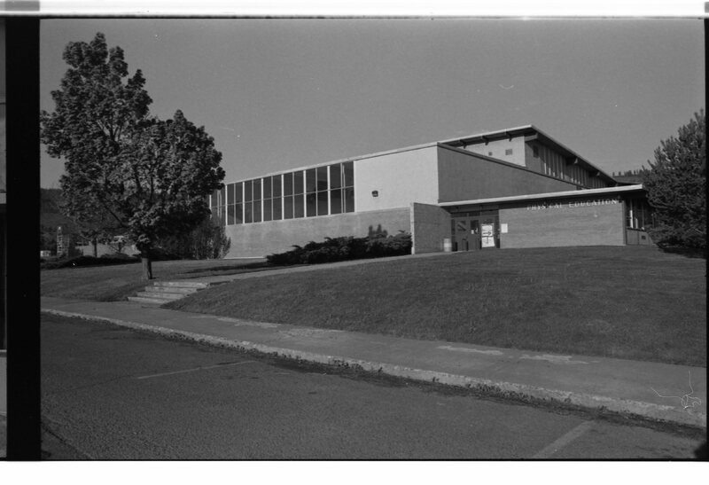 1989 Quinn Coliseum 02