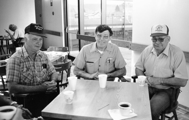 1988 Hoke Hall, Cafeteria 05