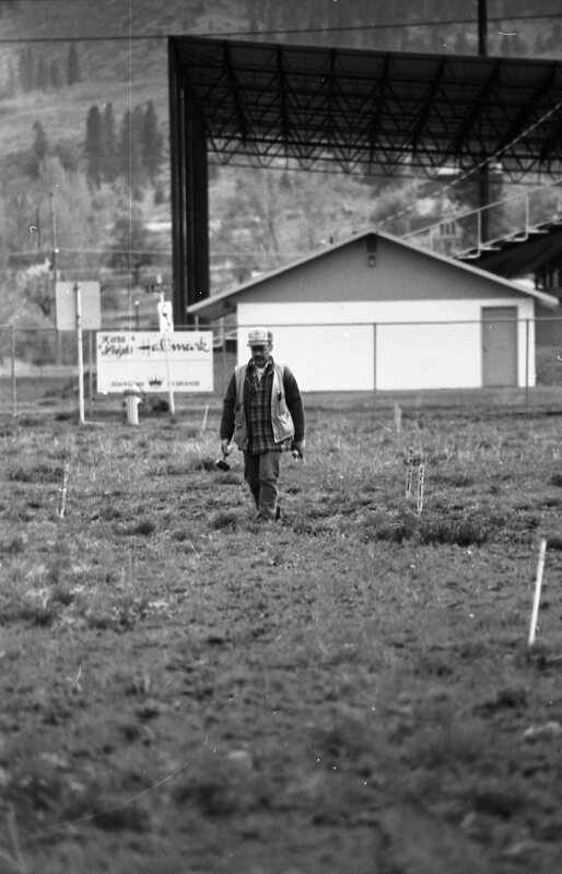 1988 Loso Hall, Surveying 03