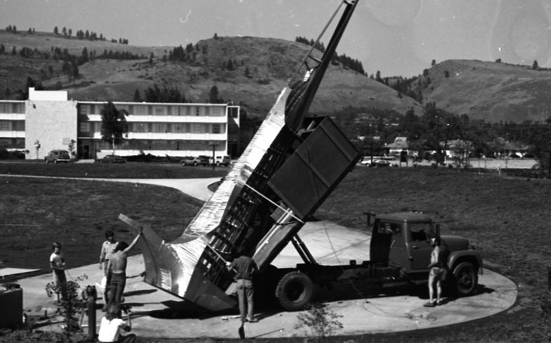 1981 Sculpture, Amphitheater Install 29