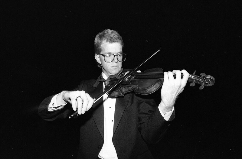 1990 Violinist, Clark Potter 10