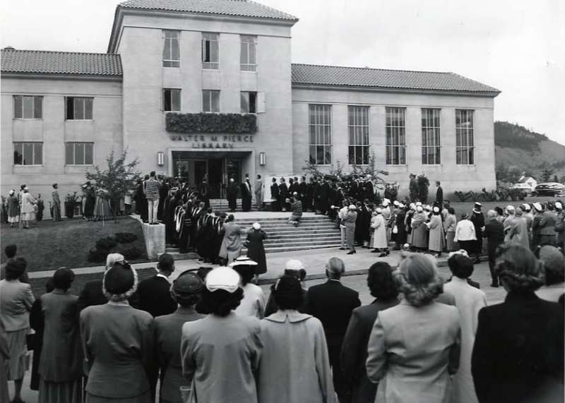 1954 Pierce Library Commencement 1