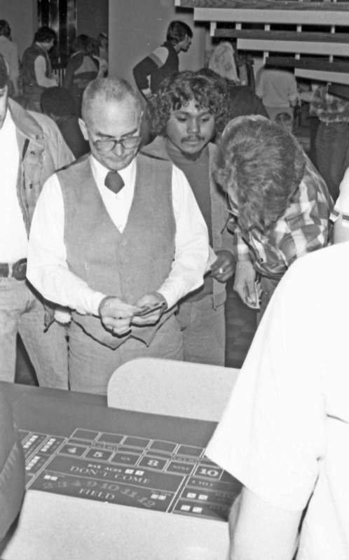 1979 Casino Night, Craps 1-2