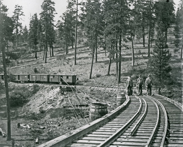 Train Tracks, Construction 2