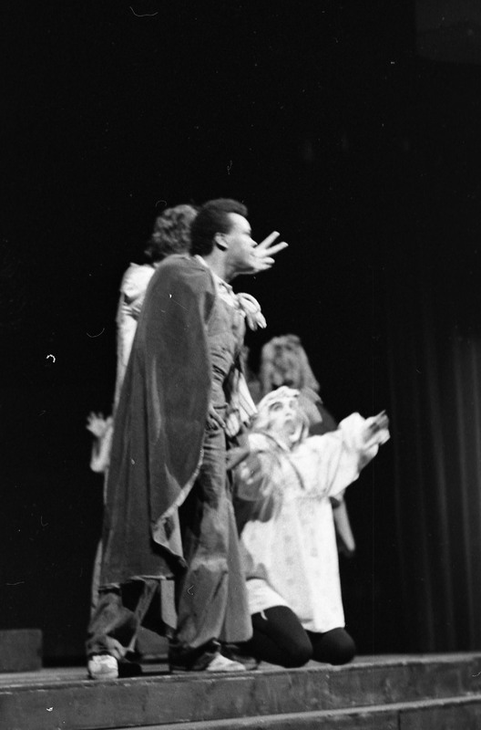 1974 Theatre, Play 06