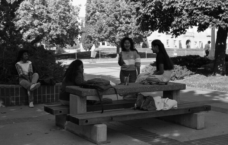 1984 Students, Outdoors, Campus Shots 03