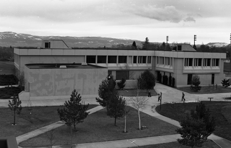 1982 Zabel Hall 09