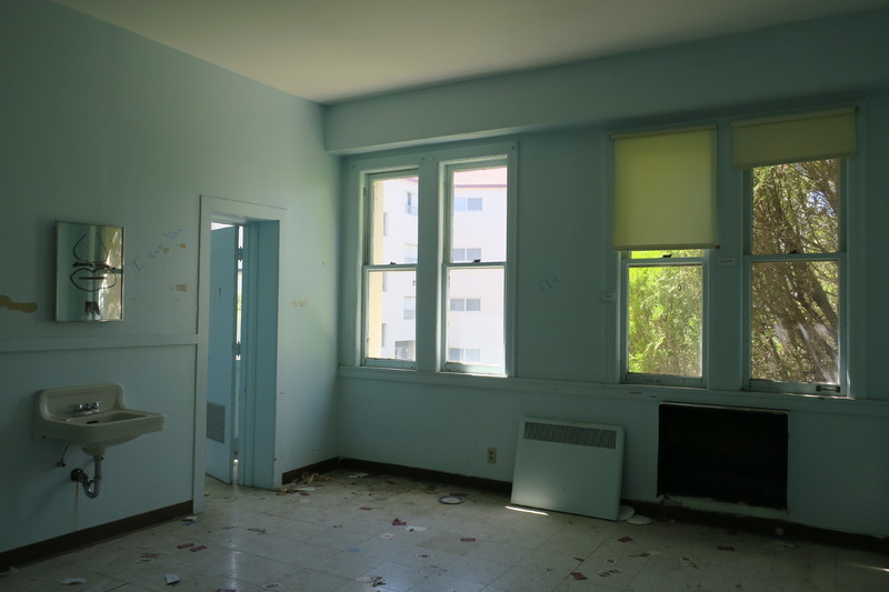 Dorian and Hunt Hall 206
