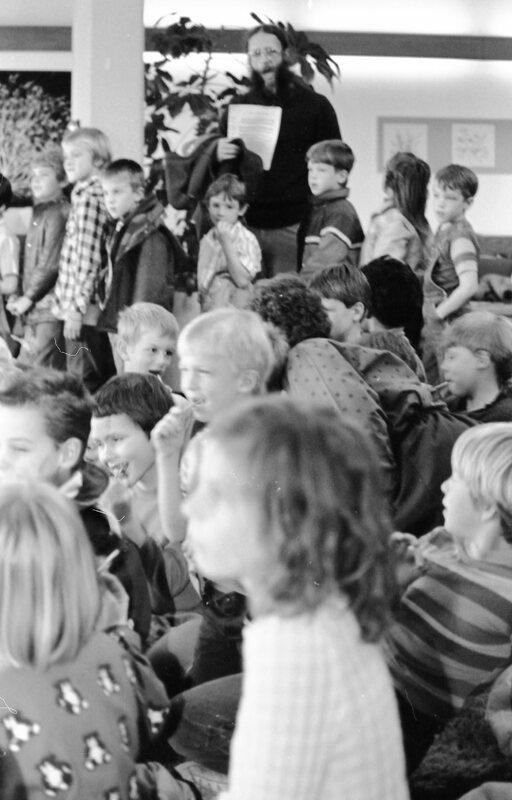 1987 Ackerman Elementary School, Christmas 11