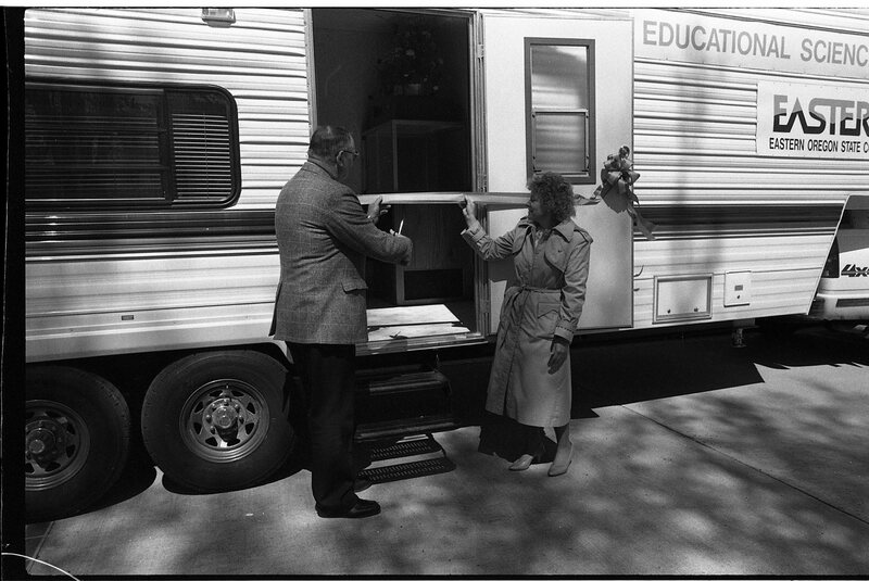 1991 Mobile Laboratory, Ribbon Cutting 19