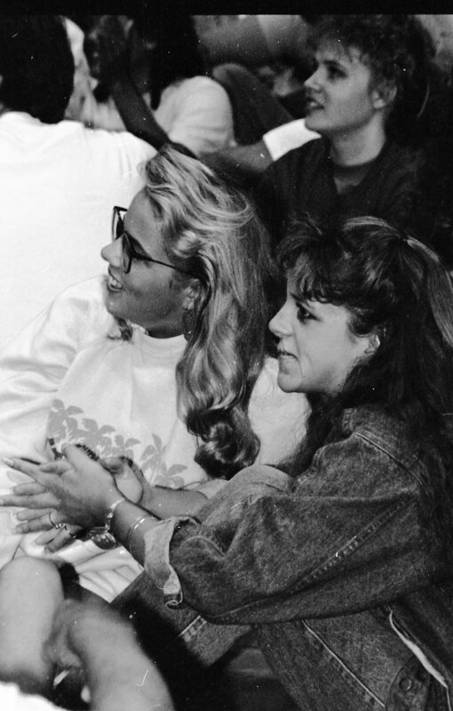 1987 New Student Days, Indoors 07