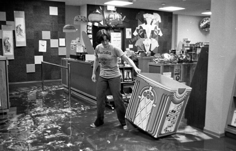1978 Hoke Hall, Flood Bookstore Cleanup 06