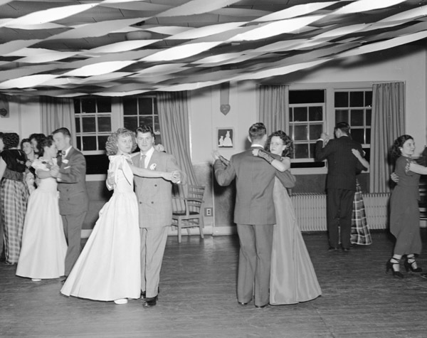 1949-50 Dance, Sweetheart Ball 8