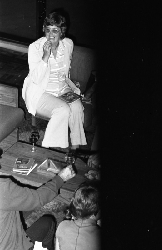 1976 Mini College, Social 08