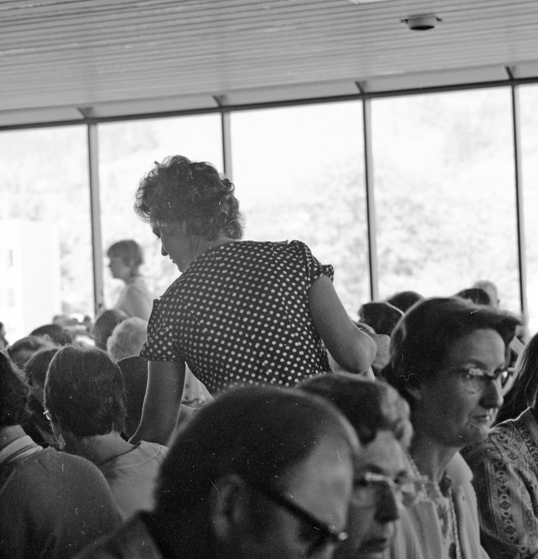 1974 Hoke Hall, Senior Breakfast 11