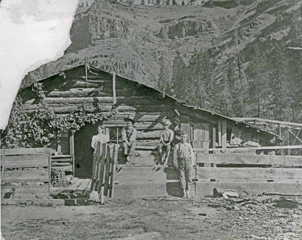 Wallowa Home, Victor