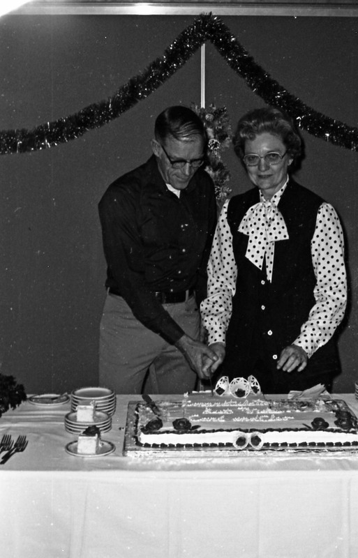 1977 Employees, Reception for Cleo Sorenson 03