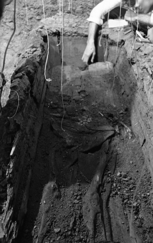 1979 Inlow Hall Grave 18