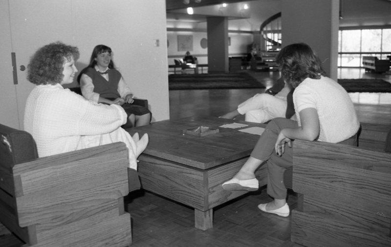 1985 Students, October Lounge 01