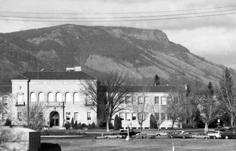 1978 Inlow Hall 04