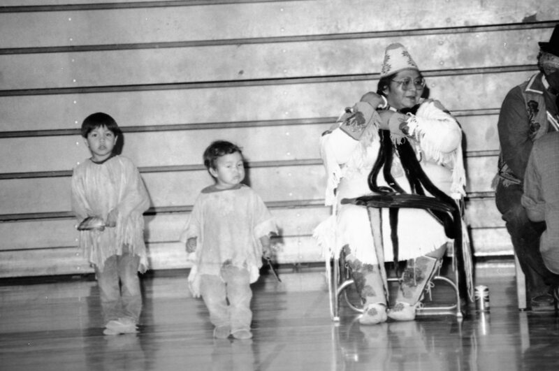 1986 Native Americans, Speel-Ya Powwow Families 05