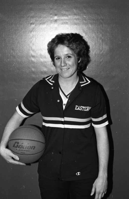 1985 Women's Basketball Players, January Portraits 08