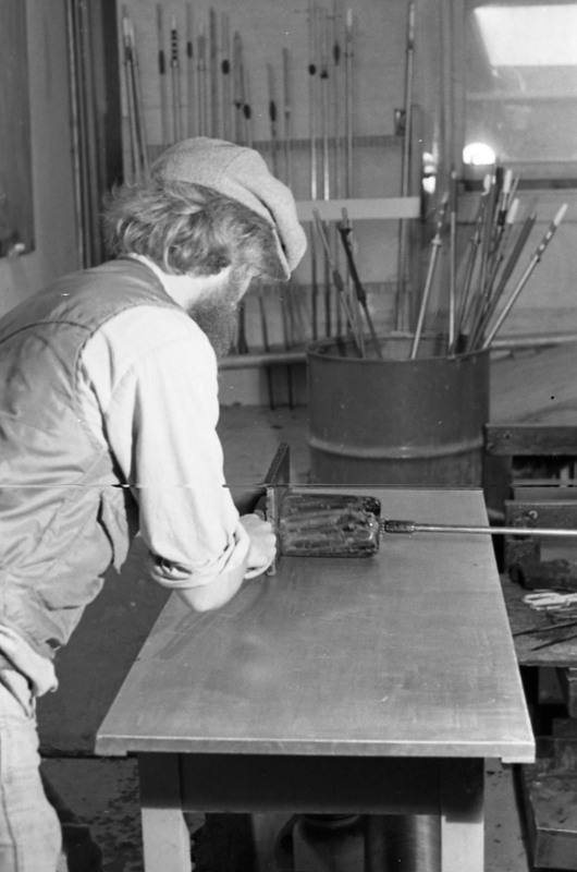 1978 Art, Glass Sculpting 28