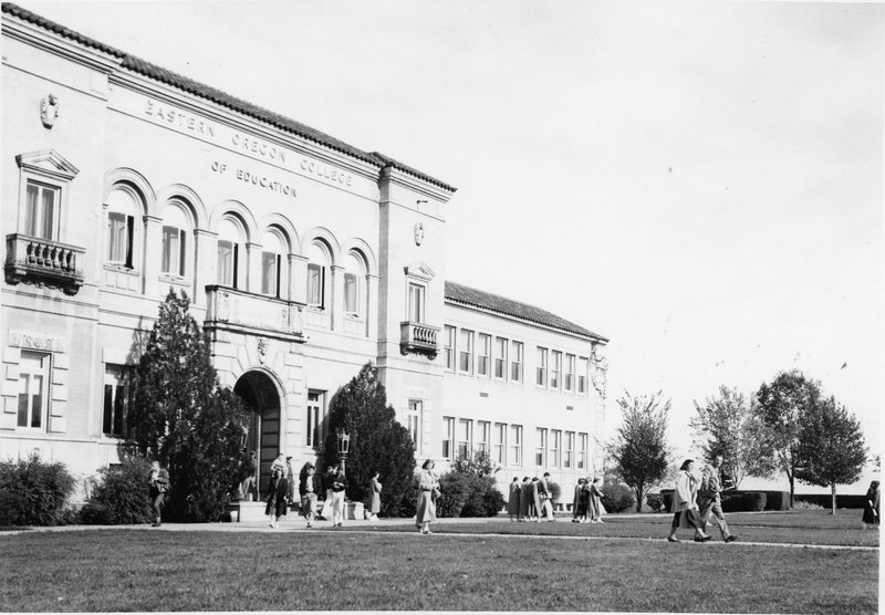40's Inlow Hall 6