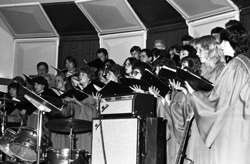 1982 Choir 04