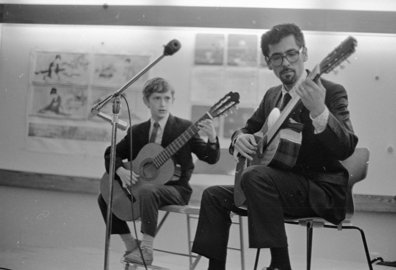 1974 International Club Dinner &amp; Show Entertainment 05