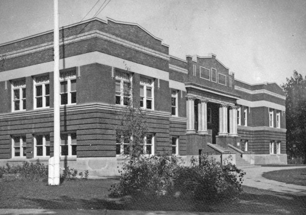 La Grande HS, Building 9