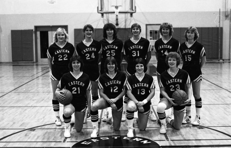 1982 Women's Basketball Team 02