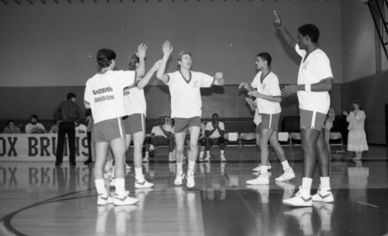 1988 Basketball, Game Introductions 01