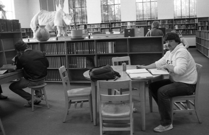 1986 Walter M. Pierce Library Usage 01