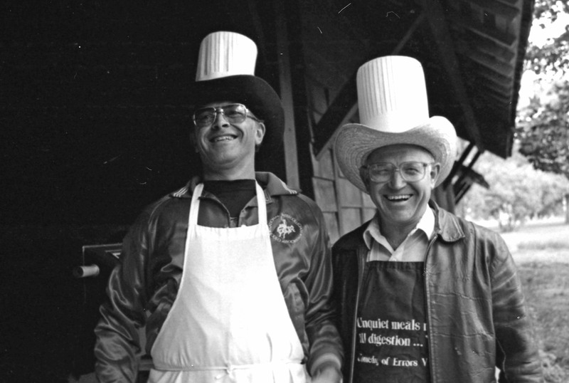 1985 German Students Orientation, Cooking 02