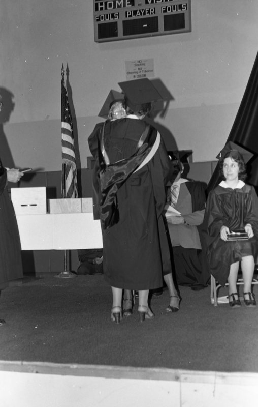 1982 Graduation 24