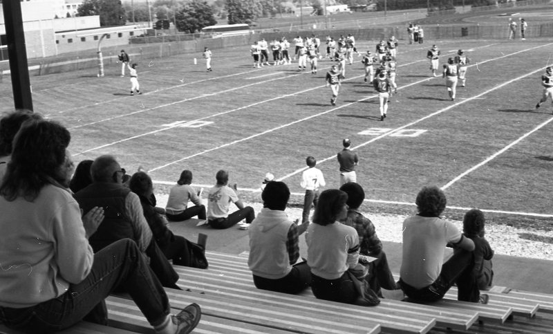 1984 Football Action 1-2