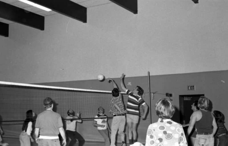 1978 Ed. Humanities Volleyball Game 06