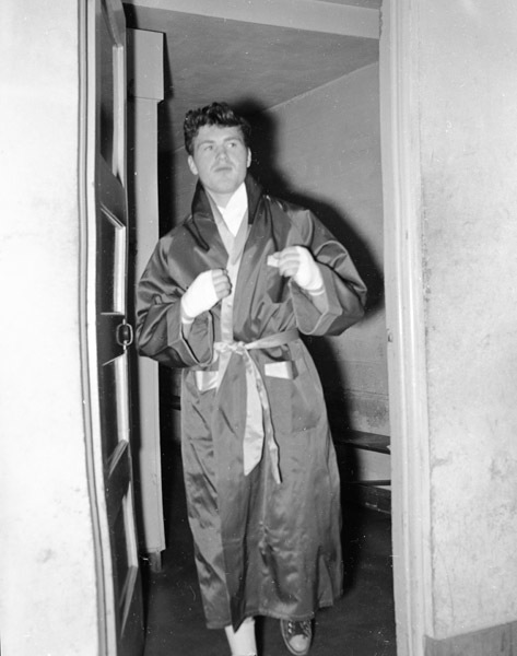 1949-50 Boxer 1-2