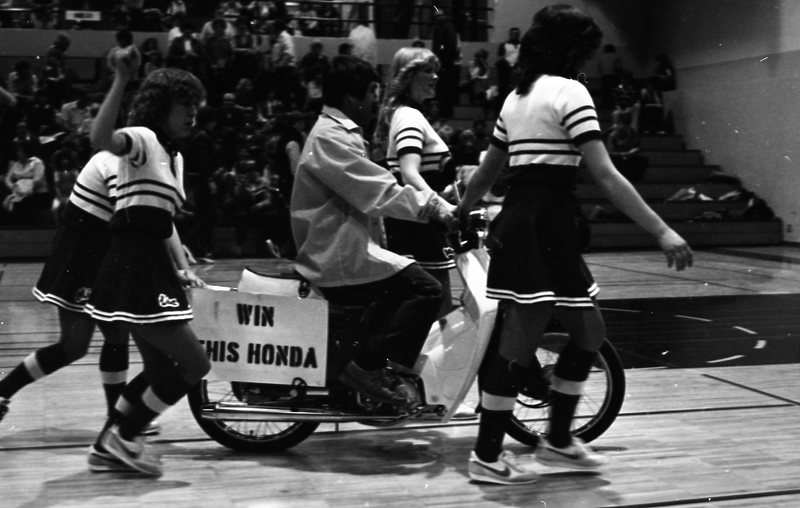 1982 High school Wapiti League Basketball Tournament, Raffle 03