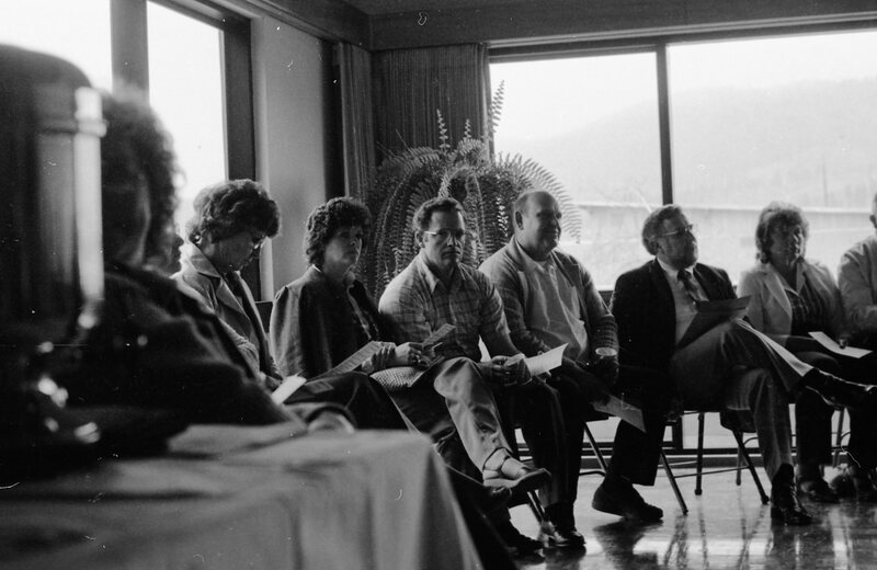 1983 Employees, April Meeting 06