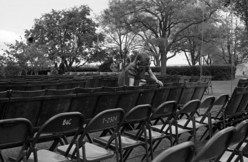 1976 Graduation Set-up 09