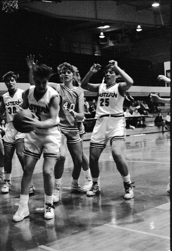1991 Women's Basketball Action, Lewis &amp; Clark at EOSC 08