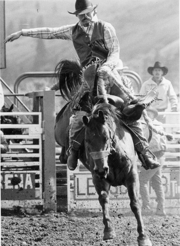 80's Rodeo, Bronco Riding 6