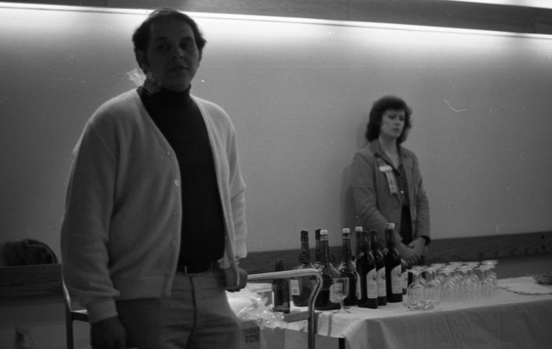 1981 Alumni Wine Tasting 01